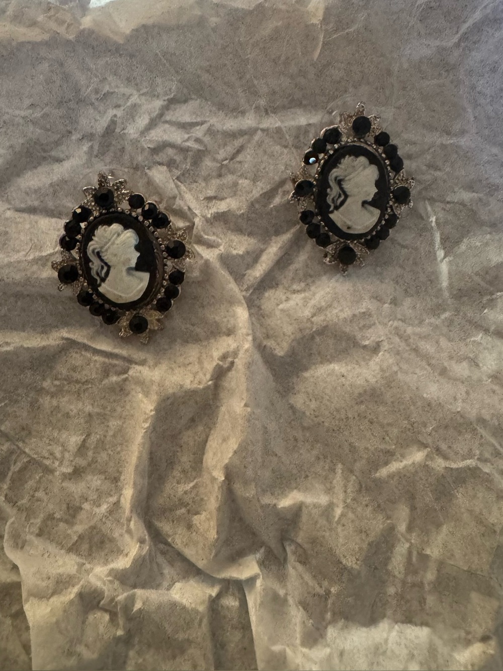 Small Cameo Earrings beautiful